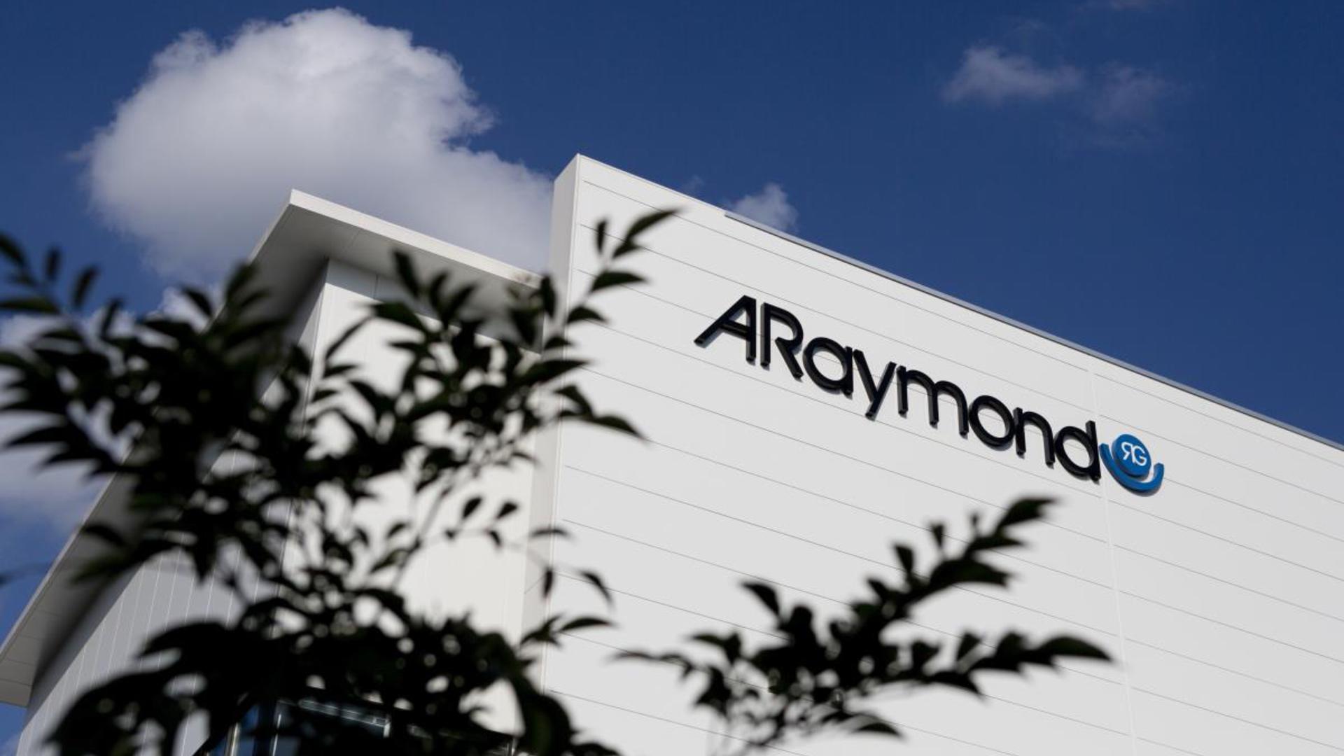 ARaymond engage trois millions d'euros dans une usine de fixations